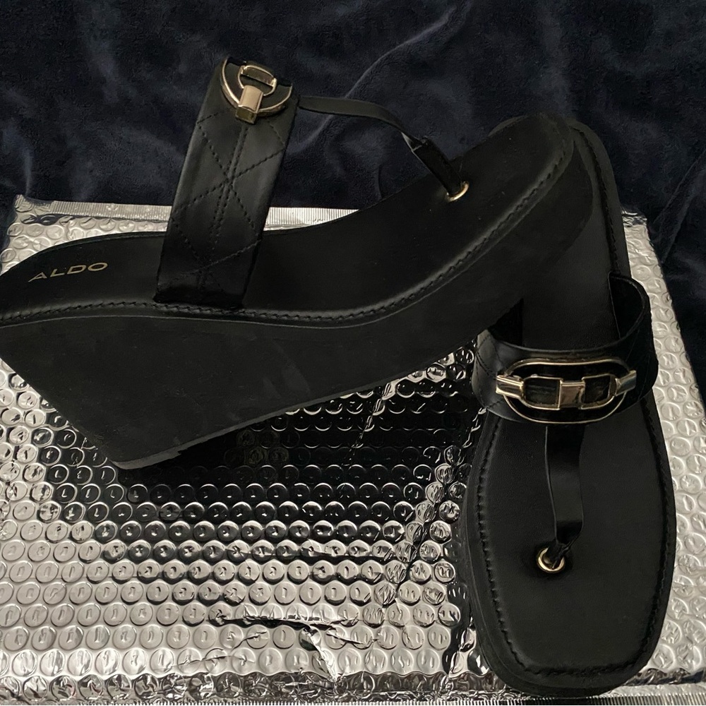 Aldo wedge thong sandals size 11 - Picture 4 of 11